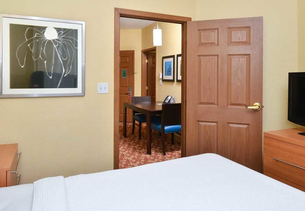 Towneplace Suites By Marriott Miami Airport W Doral Extérieur photo